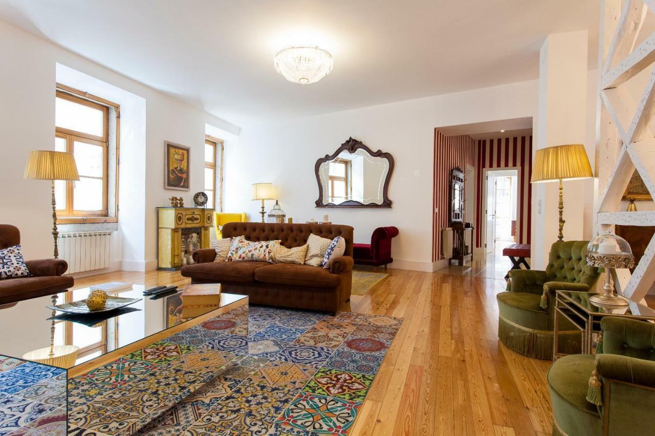Chiado 4-Bedroom Flat Lisbon Luaran gambar