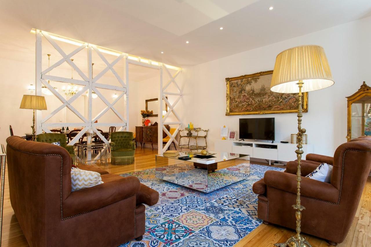 Chiado 4-Bedroom Flat Lisbon Luaran gambar