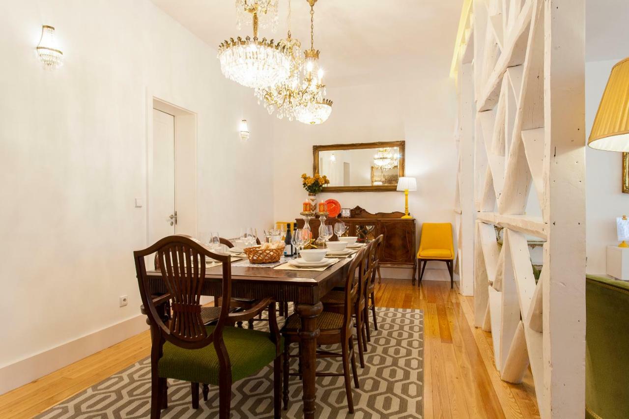 Chiado 4-Bedroom Flat Lisbon Luaran gambar